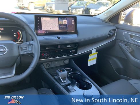 New 2026 Nissan Rogue Platinum w/ Platinum Premium Package image 7