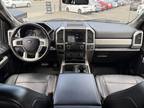 Used 2017 Ford F350 Lariat w/ Lariat Ultimate Package AWD/4WD image 27