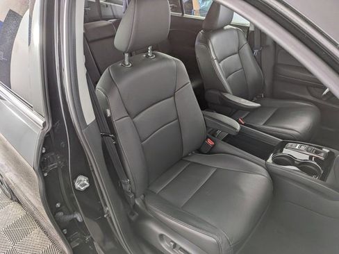 Used 2021 Honda Pilot Touring image 33