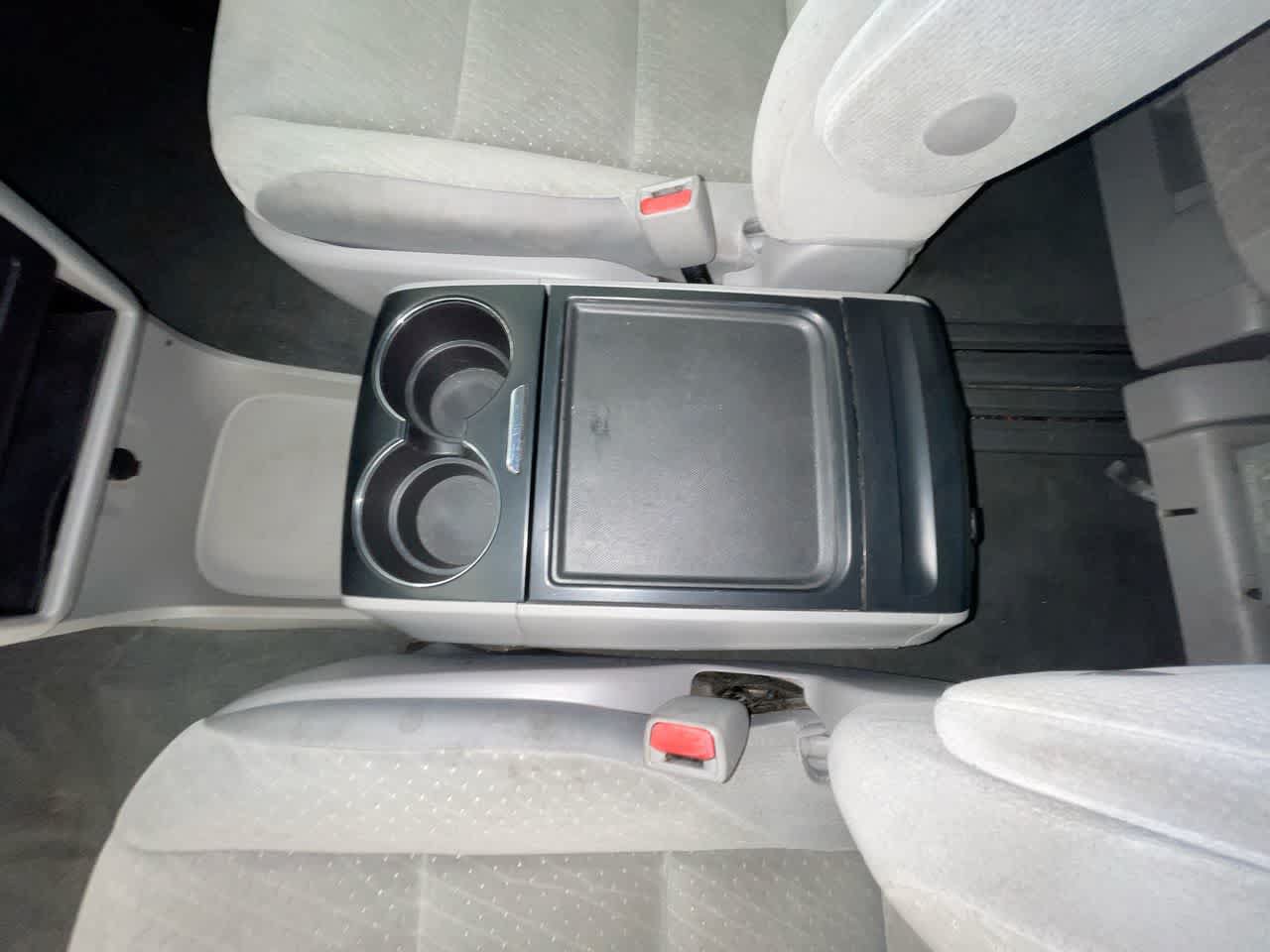 Used 2020 Toyota Sienna LE w/ Protection Package FWD image 21