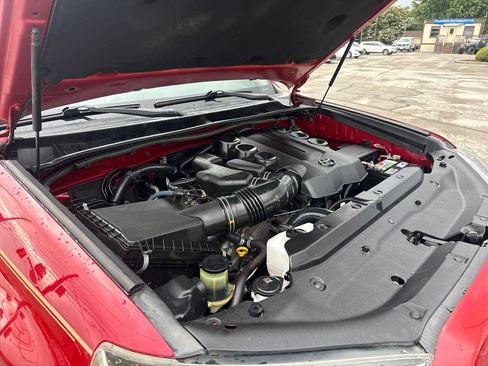 Used 2016 Toyota 4Runner SR5 RWD image 21