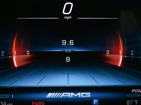 Used 2025 Mercedes-Benz C 43 AMG 4MATIC Sedan image 12