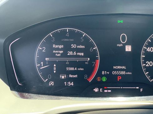 Used 2023 Honda Civic Sport image 9