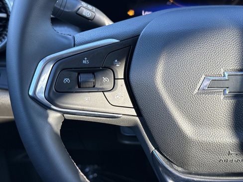 Used 2024 Chevrolet Trax ACTIV w/ Driver Confidence Package image 8