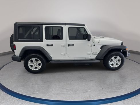 Used 2020 Jeep Wrangler Unlimited Sport S AWD/4WD image 4