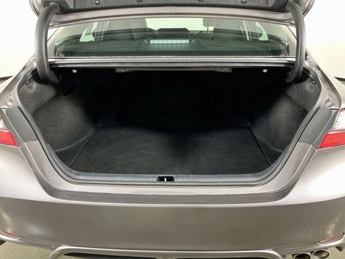 Used 2024 Toyota Camry SE FWD image 8