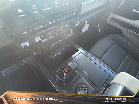 New 2026 GMC Hummer EV 4x4 Crew Cab image 20