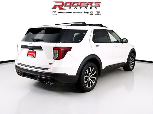 Used 2022 Ford Explorer ST image 8