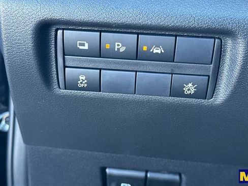 Used 2024 Nissan Versa S w/ S Plus Package image 32