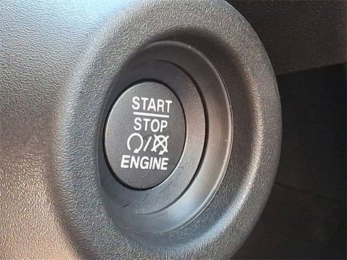 Used 2024 RAM ProMaster 2500 w/ Safety Group image 18