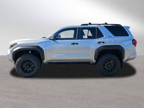 New 2026 Toyota 4Runner SR5 image 8