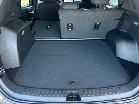 New 2026 Chevrolet Equinox LT w/ Safety and Technology Package FWD image 15