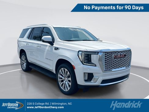 Used 2024 GMC Yukon Denali AWD/4WD image 1