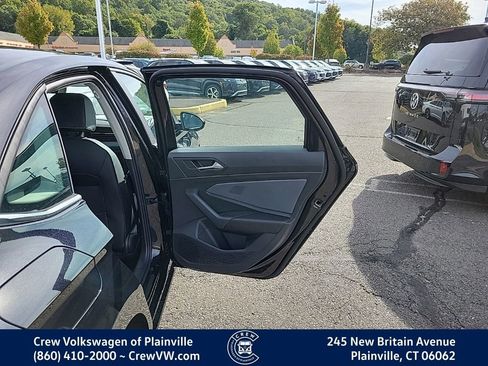 New 2026 Volkswagen Jetta SE image 31