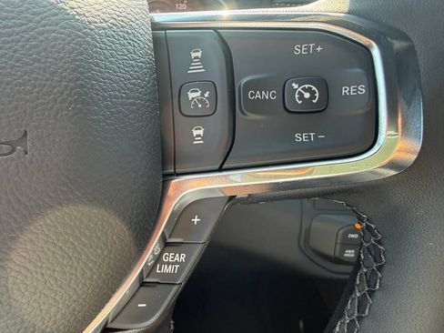 New 2027 RAM 2500 Laramie w/ Night Edition AWD/4WD image 17