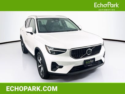 Used 2025 Volvo XC40 B5 Plus