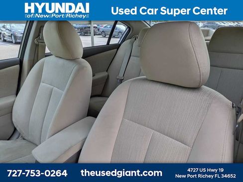 Used 2011 Nissan Altima 2.5 S FWD image 7