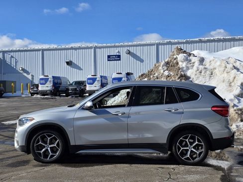 Used 2018 BMW X1 xDrive28i w/ Convenience Package image 5