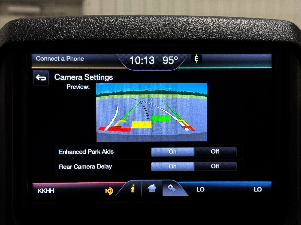 Used 2016 Ford F250 Lariat w/ Lariat Interior Package AWD/4WD image 25