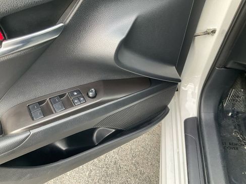 Used 2023 Toyota Camry SE image 13