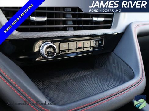 Certified 2025 Ford Explorer ST-Line w/ ST-Line Street Pack image 38