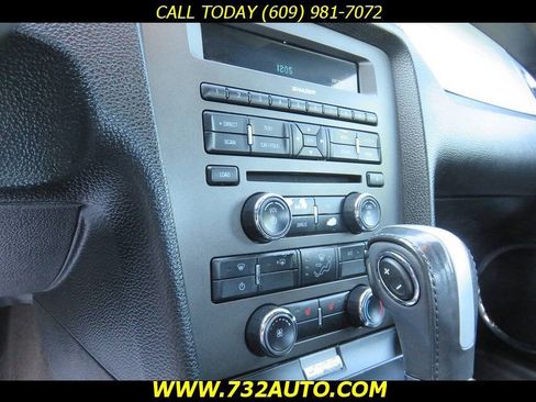 Used 2013 Ford Mustang Premium RWD image 11