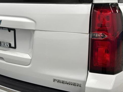 Used 2020 Chevrolet Suburban Premier image 38
