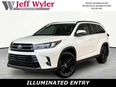 Used 2019 Toyota Highlander SE