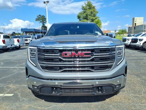 New 2026 GMC Sierra 1500 SLT w/ SLT Premium Plus Package AWD/4WD image 2