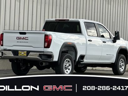 New 2026 GMC Sierra 2500 Pro w/ Convenience Package