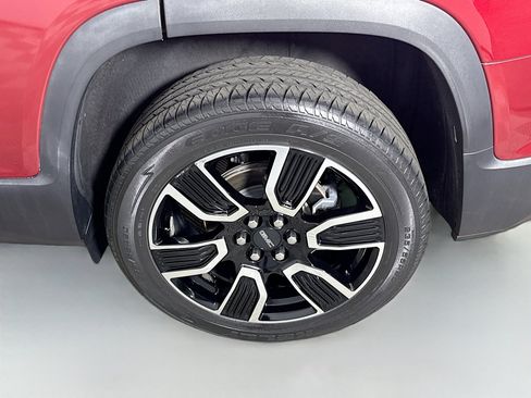 Used 2019 GMC Acadia SLT w/ Black Edition image 37