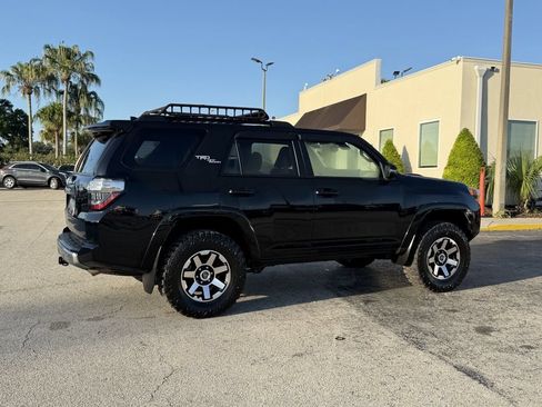 Used 2020 Toyota 4Runner TRD Off-Road Premium AWD/4WD image 5