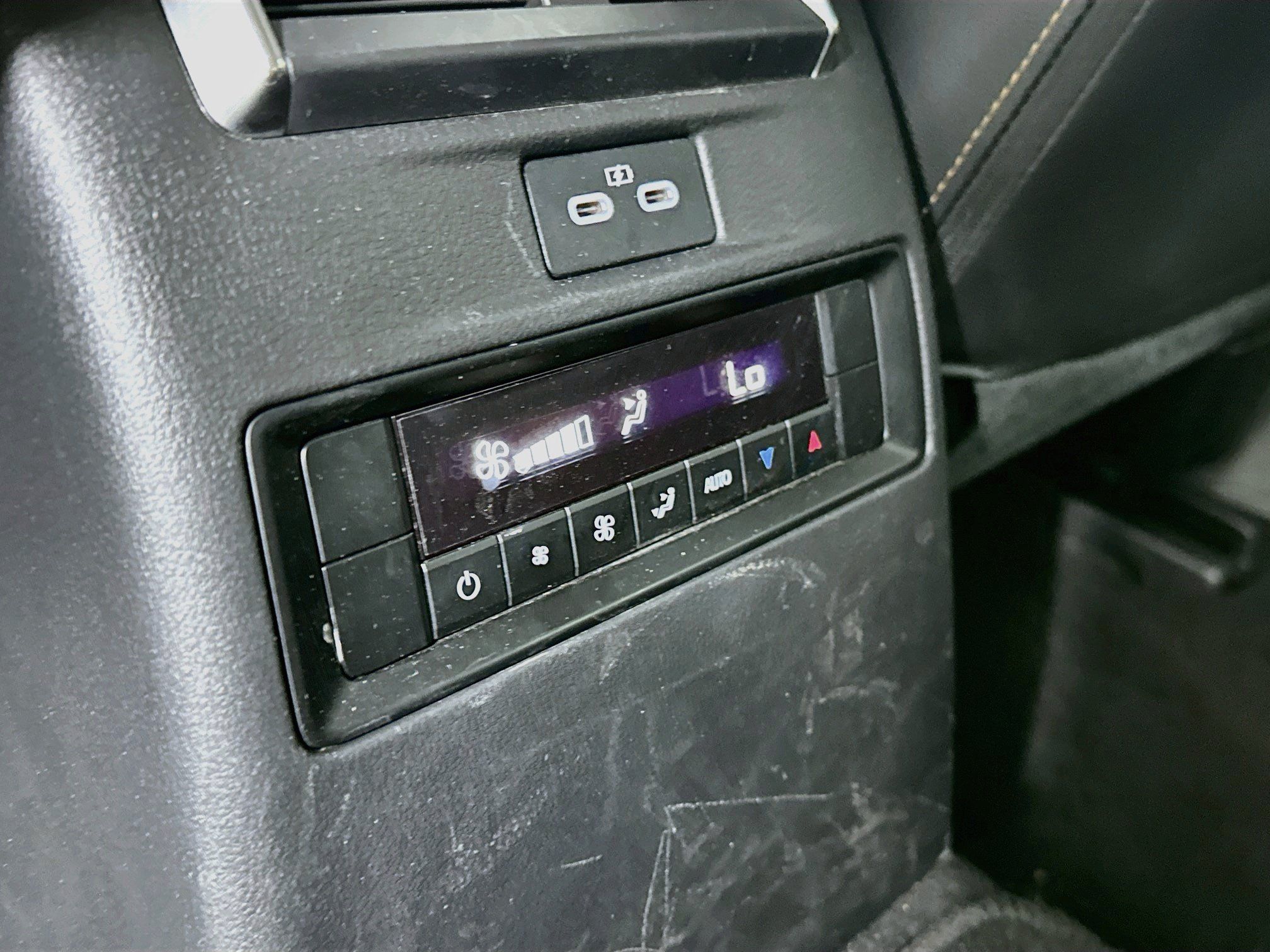 Used 2025 MAZDA CX-90 Plug-In Hybrid w/ Preferred AWD/4WD image 28