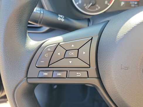 Certified 2025 Nissan Sentra S FWD image 31