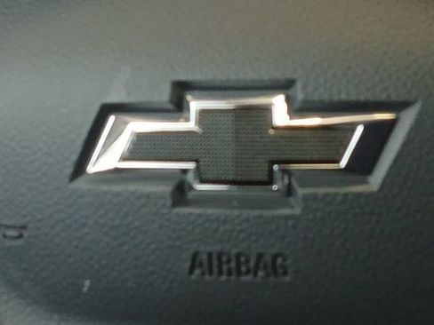 Used 2025 Chevrolet Equinox EV RS FWD image 5