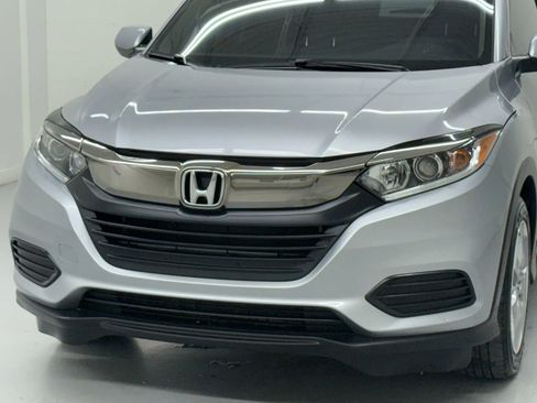 Used 2019 Honda HR-V LX image 10