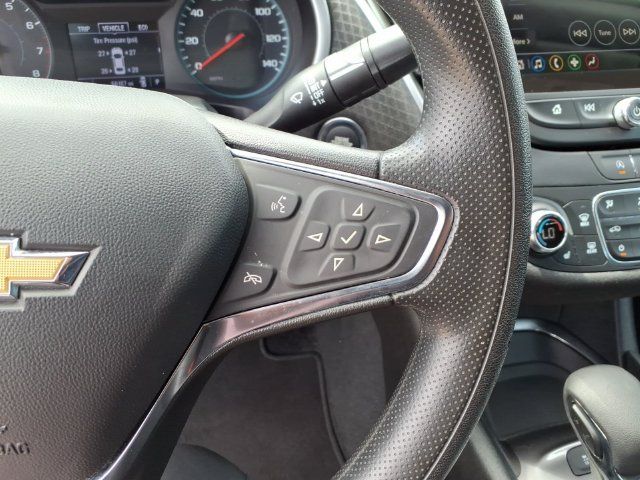 Used 2025 Chevrolet Malibu LT FWD image 20