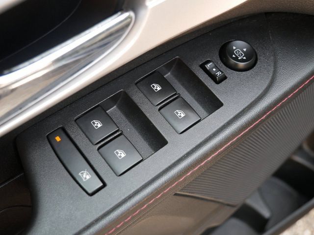 Used 2015 Chevrolet Equinox LT w/ Driver Convenience Package AWD/4WD image 13