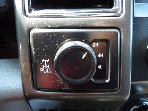 Used 2020 Ford F250 XLT w/ FX4 Off-Road Package AWD/4WD image 22