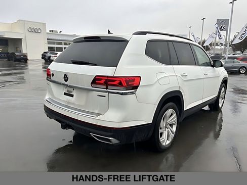 Used 2023 Volkswagen Atlas SE image 3