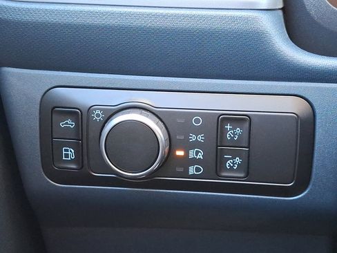 Used 2025 Ford Maverick XLT w/ Equipment Group 301A image 24