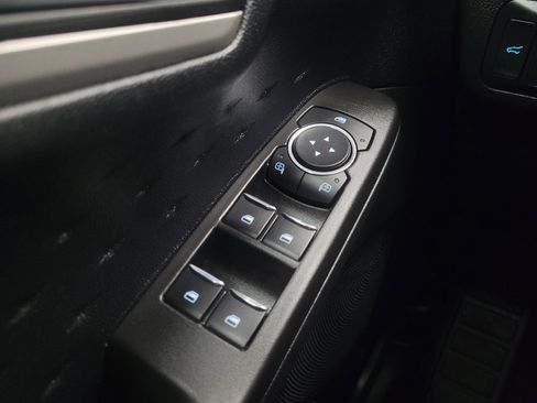 Used 2020 Ford Escape SEL image 27