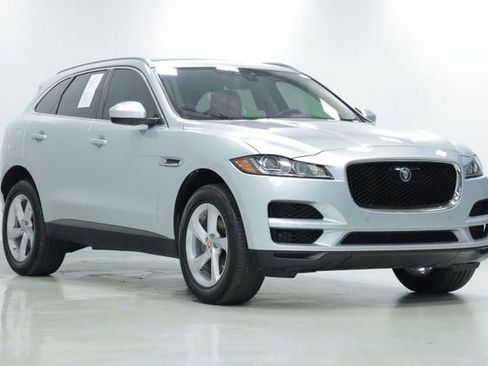 Used 2020 Jaguar F-PACE Premium AWD/4WD image 3
