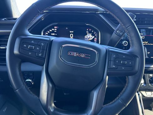 Used 2024 GMC Sierra 2500 AT4 w/ AT4 Premium Plus Package image 14