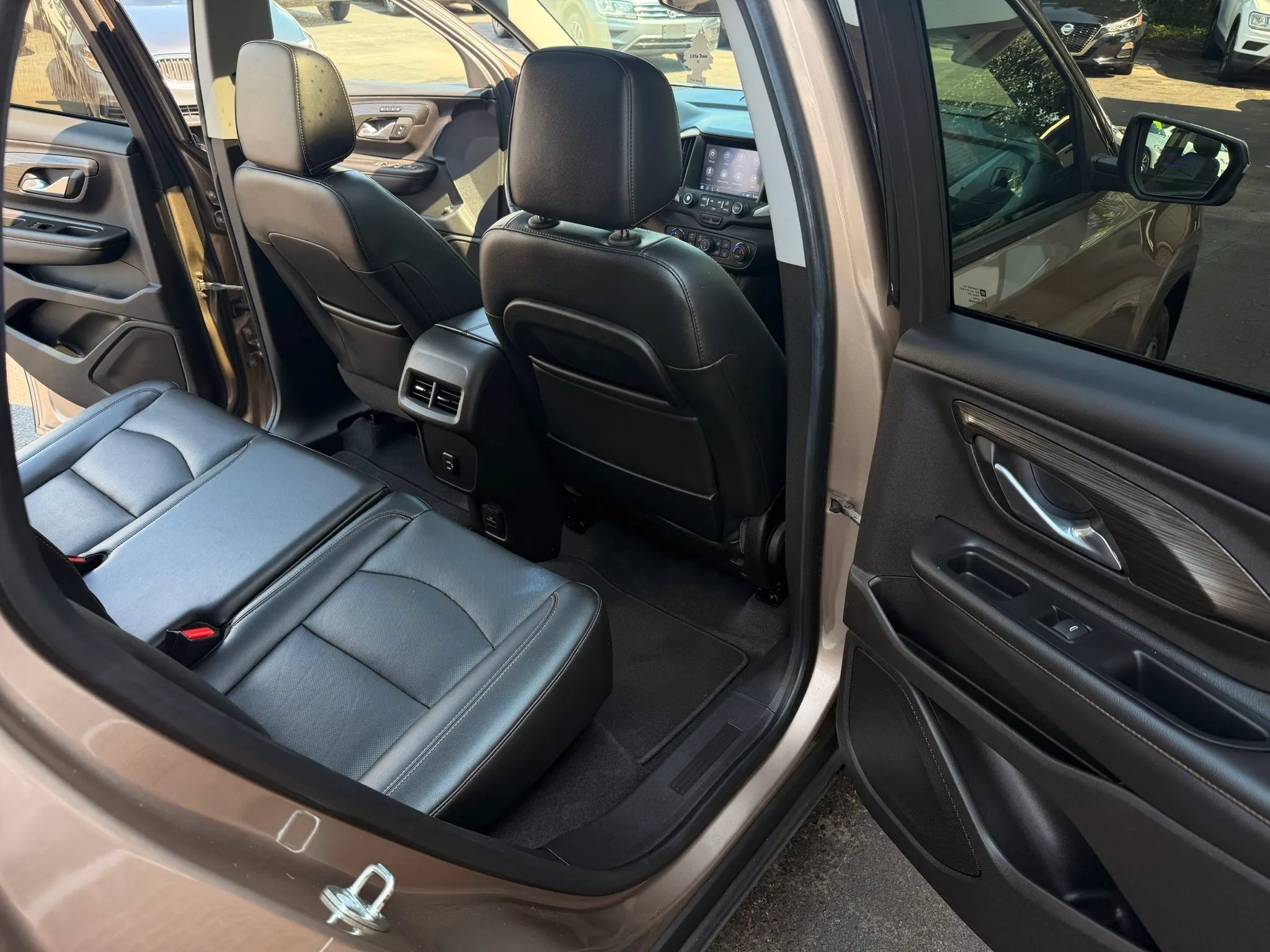Used 2018 GMC Terrain SLT w/ Preferred Package AWD/4WD image 13