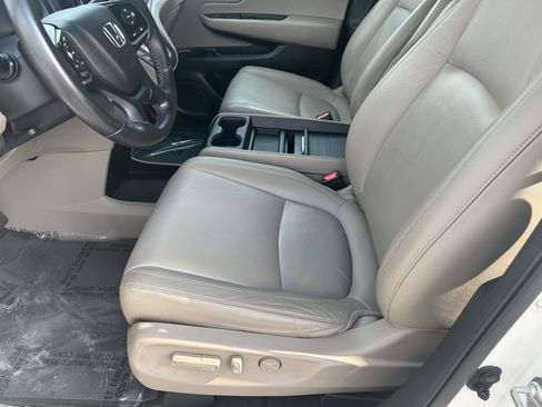 Used 2018 Honda Odyssey EX-L image 19