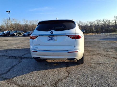 Used 2024 Buick Enclave Premium image 21