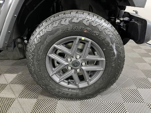 New 2026 Jeep Gladiator Sport image 5