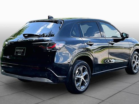 Used 2024 Honda HR-V EX-L image 11