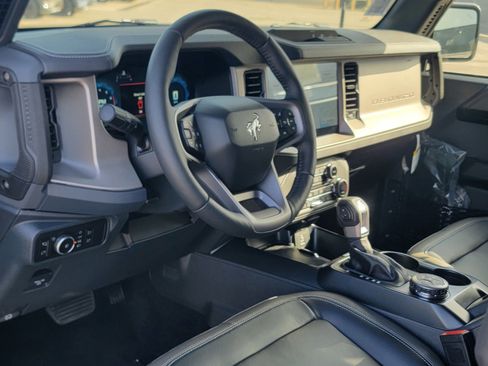 New 2025 Ford Bronco Outer Banks AWD/4WD image 7